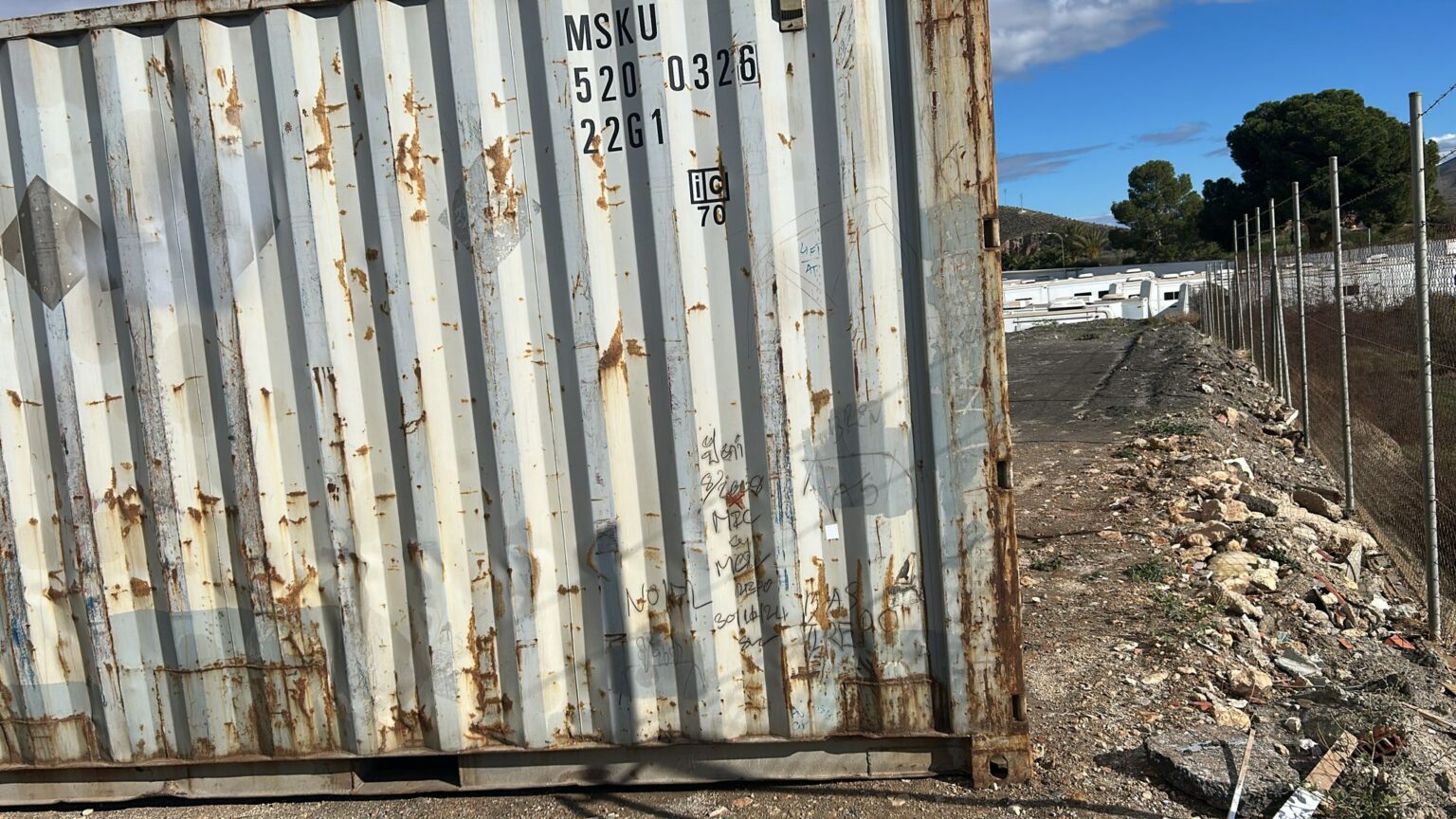 Protección de material agrícola en contenedores resistentes
